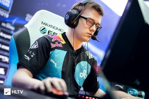 首届群众足球邀请赛精彩落幕 六省球队展现足球魅力